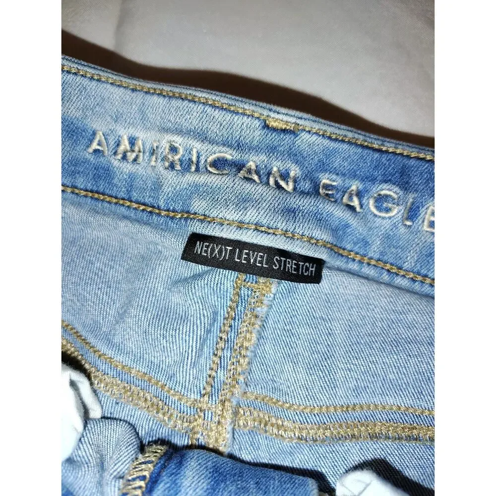 American Eagle Next Level Stretch Shortie Denim Distressed Shorts Women's Size 0